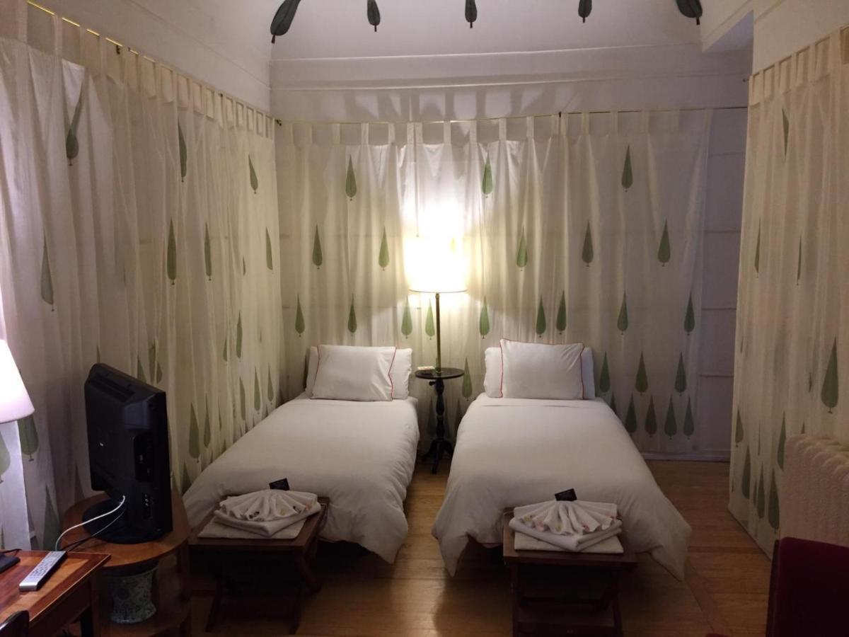 Hotel Escala Opera Madryt Zewnętrze zdjęcie